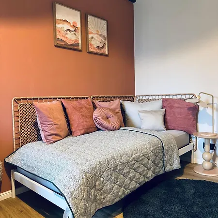 Altlaender Obsthof * Hollern-Twielenfleth